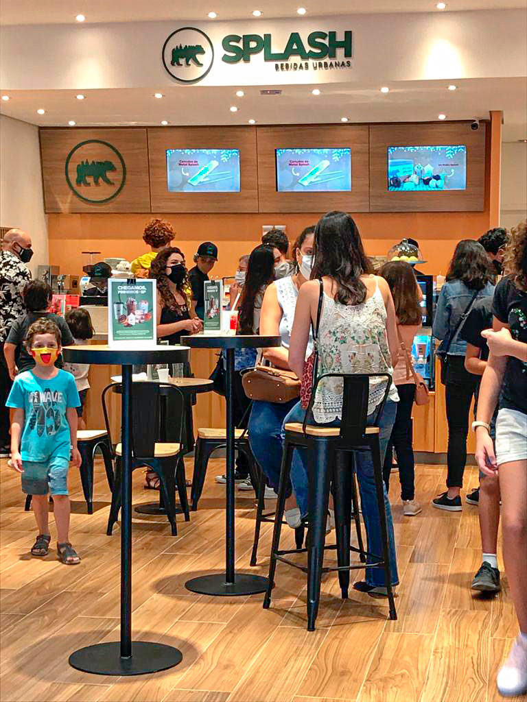 Bebasplash Splash Bebidas Urbanas Franquias Seja Franqueado Cliente Loja Negócios Comércio Business Franchising Starbucks Cafeteria DunkinBill iFood Delivery Donuts Comer Beber Sabor Delícias Delicioso Refrescar Calor Frio Quente Gelada Ovomaltine Rentabilidade Prospecção Alta Lucratividade Lucro Qualidade de Tempo Felicidade Alegria Compartilhar Sorrisos Chá Café Salgados Doces Sobremesa Investimento Sem Sazonalidade Ganhar Dinheiro Lucrar Finanças